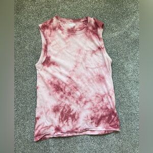 Women’s Old Navy Pink Tie-dye Muscle Pocket Tank in Extra Small